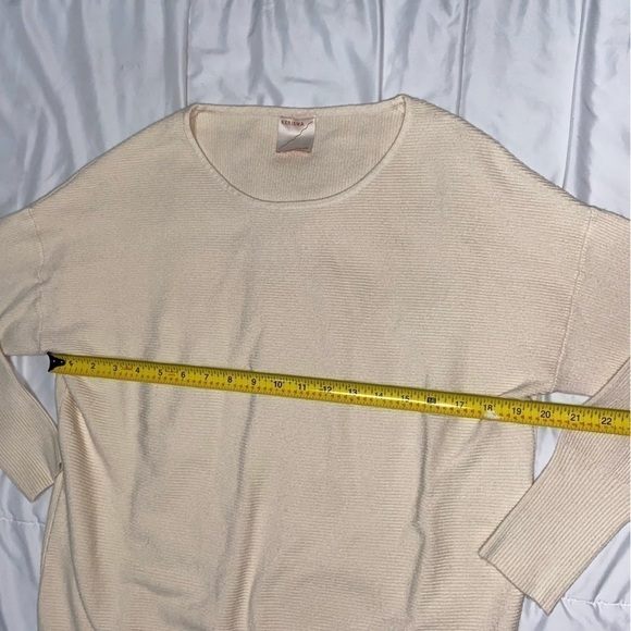 Kerisma Dolman Sweater Ivory Cream Size Small Medium Style G808 - Picture 7 of 7